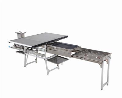 CAMP KITCHEN